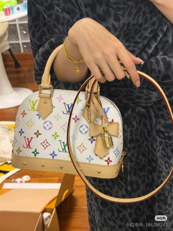 2026124175519673 130